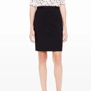 CLUB MONACO Classic Black Pencil Skirt (US 2)